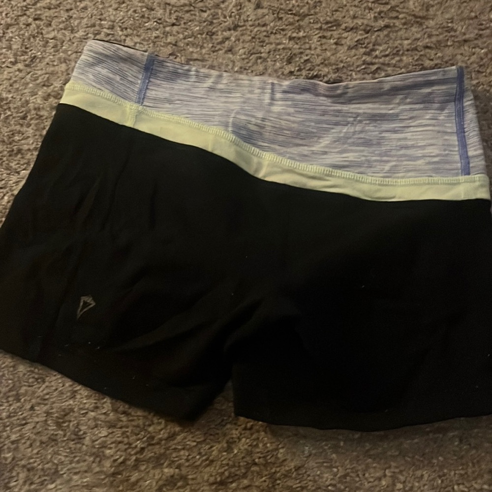 Reversible Ivivva shorts